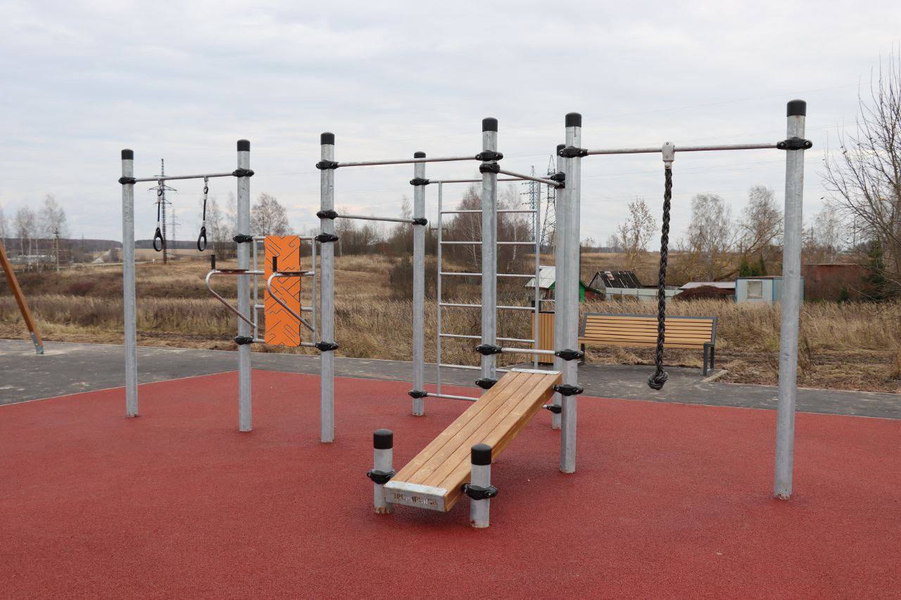 Воркаут появился в поселке Малино