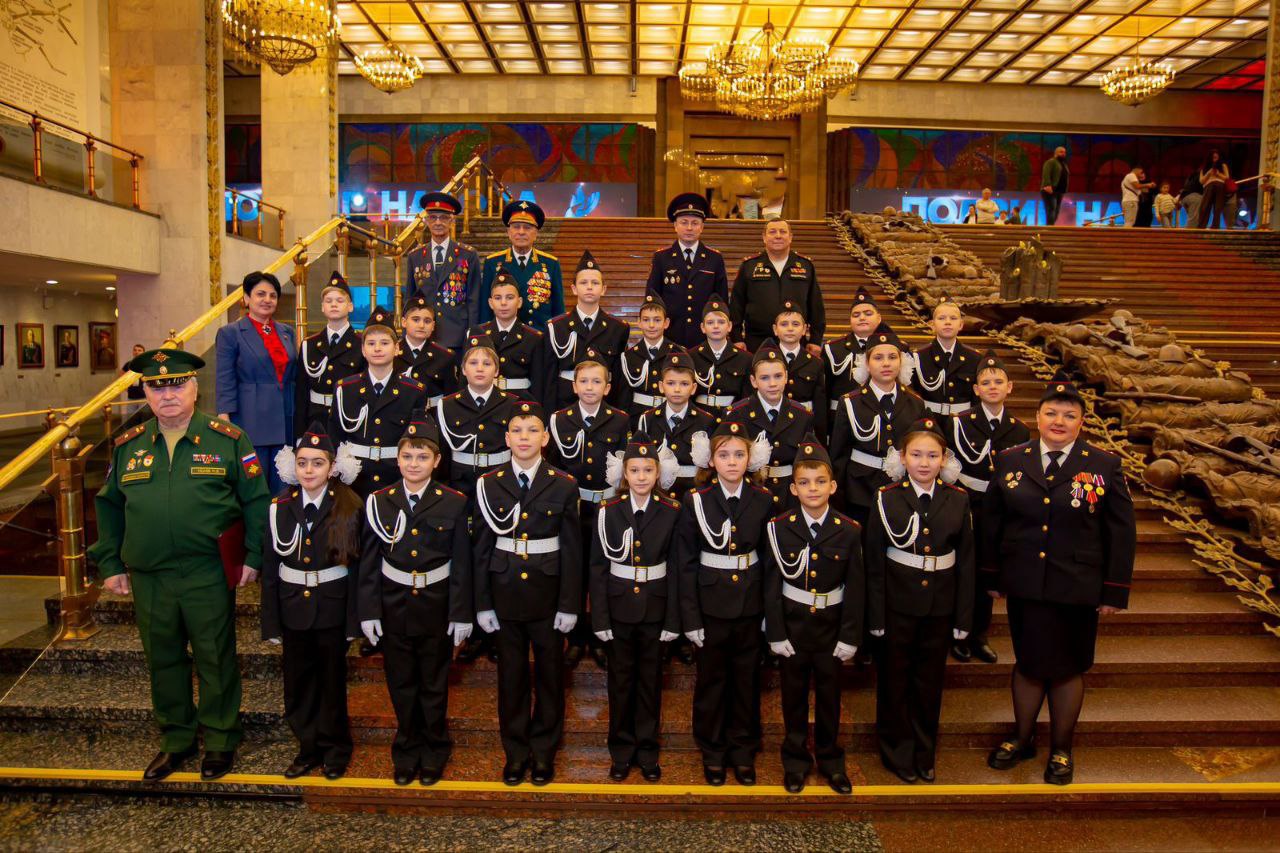 Кадеты из Долгопрудного дали клятву в Музее Победы Кадеты из Долгопрудного дали клятву в Музее Победы