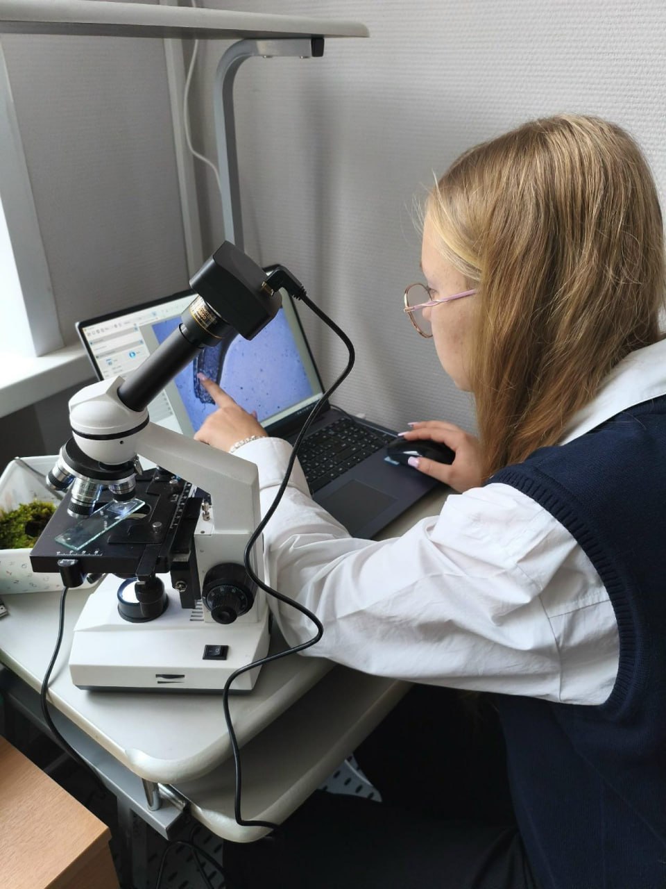 Новую медико-биологическую лабораторию открыли в коломенской гимназии № 9 Новую медико-биологическую лабораторию открыли в коломенской гимназии № 9