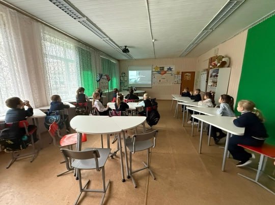 «Ветер перемен». медиацентр МБОУ СОШ Чехов-3, муниципальный округ Чехов «Ветер перемен». медиацентр МБОУ СОШ Чехов-3, муниципальный округ Чехов