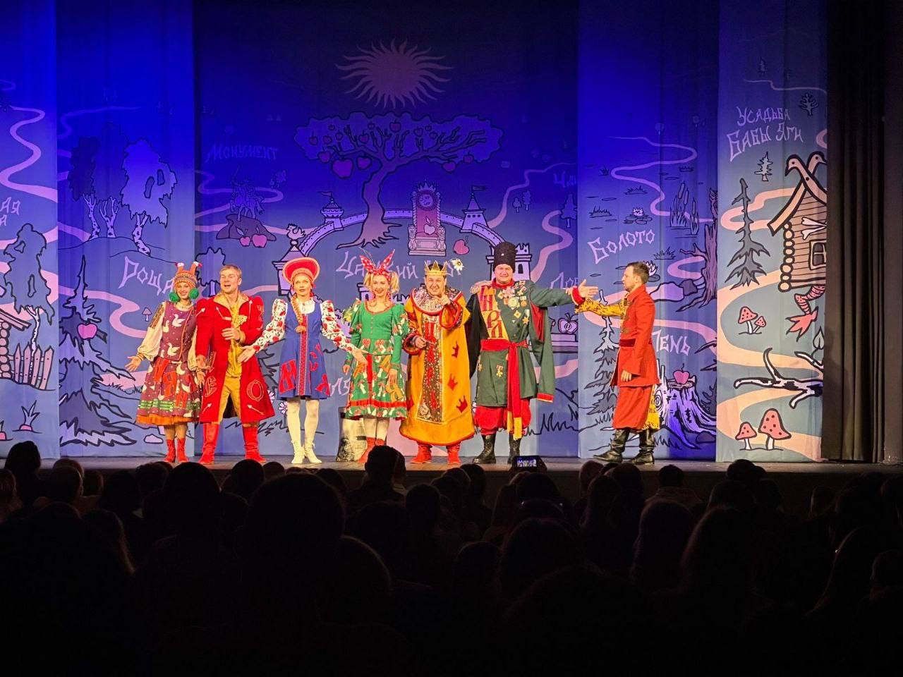 Замечательно начались каникулы у учеников 6а класса МБОУ Любучанской СОШ м.о. Чехов Замечательно начались каникулы у учеников 6а класса МБОУ Любучанской СОШ м.о. Чехов