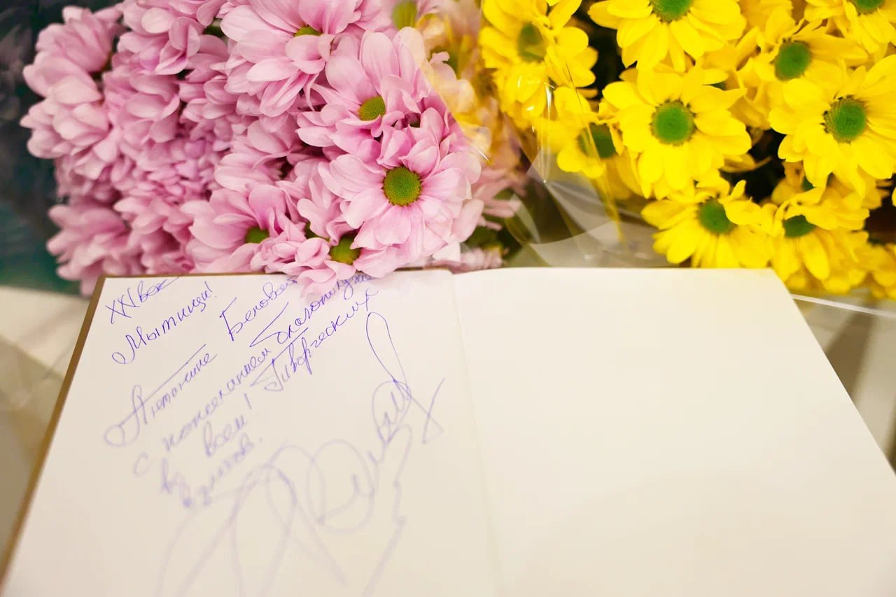 На службе слова и духовности: на встрече с писателем в Мытищинском музее презентовали новую книгу На службе слова и духовности: на встрече с писателем в Мытищинском музее презентовали новую книгу