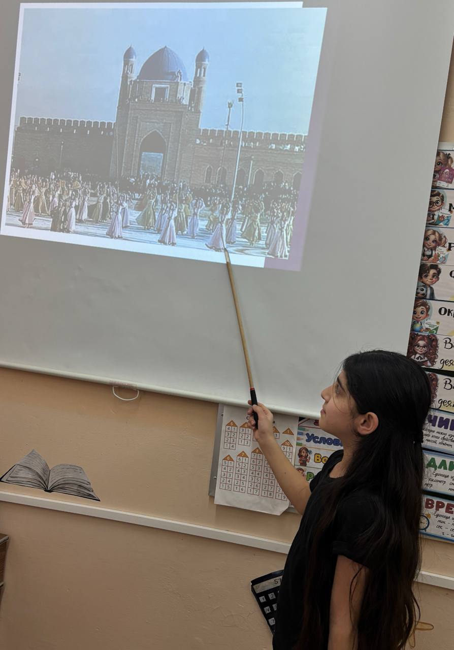 В рамках работы с учащимися-инофонами прошло тематическое занятие «Традиции и ценности, передающиеся из поколения в поколение»