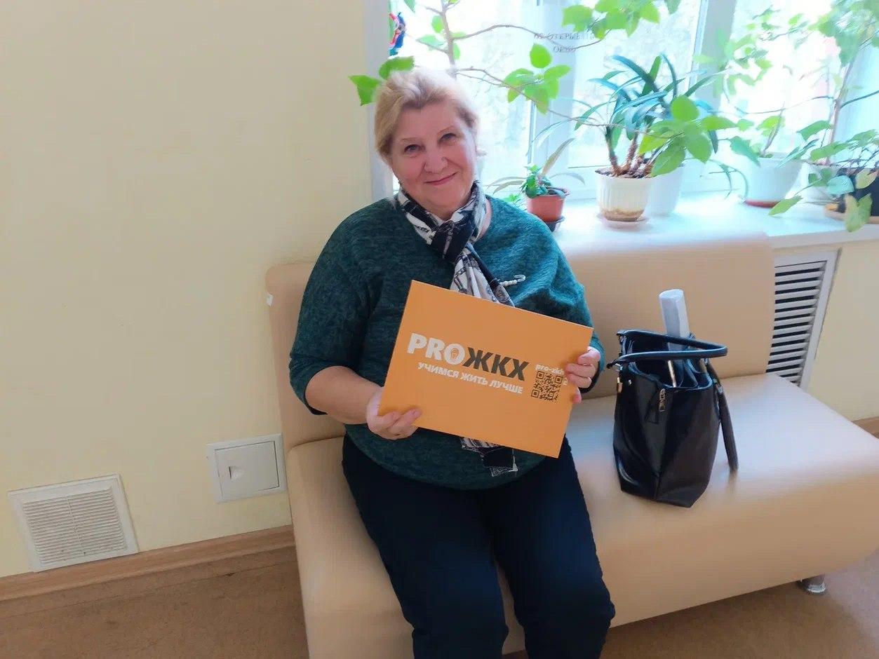 Коммунальные службы продолжают работать по устранению последствий первой зимней непогоды Коммунальные службы продолжают работать по устранению последствий первой зимней непогоды