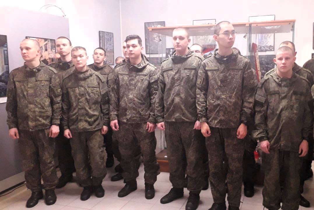 Фоторепортажи из зоны СВО представили на выставке в Мытищах Фоторепортажи из зоны СВО представили на выставке в Мытищах