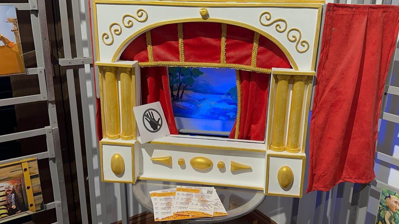 В Домодедово работает выставка «НеПросто руки» В Домодедово работает выставка «НеПросто руки»