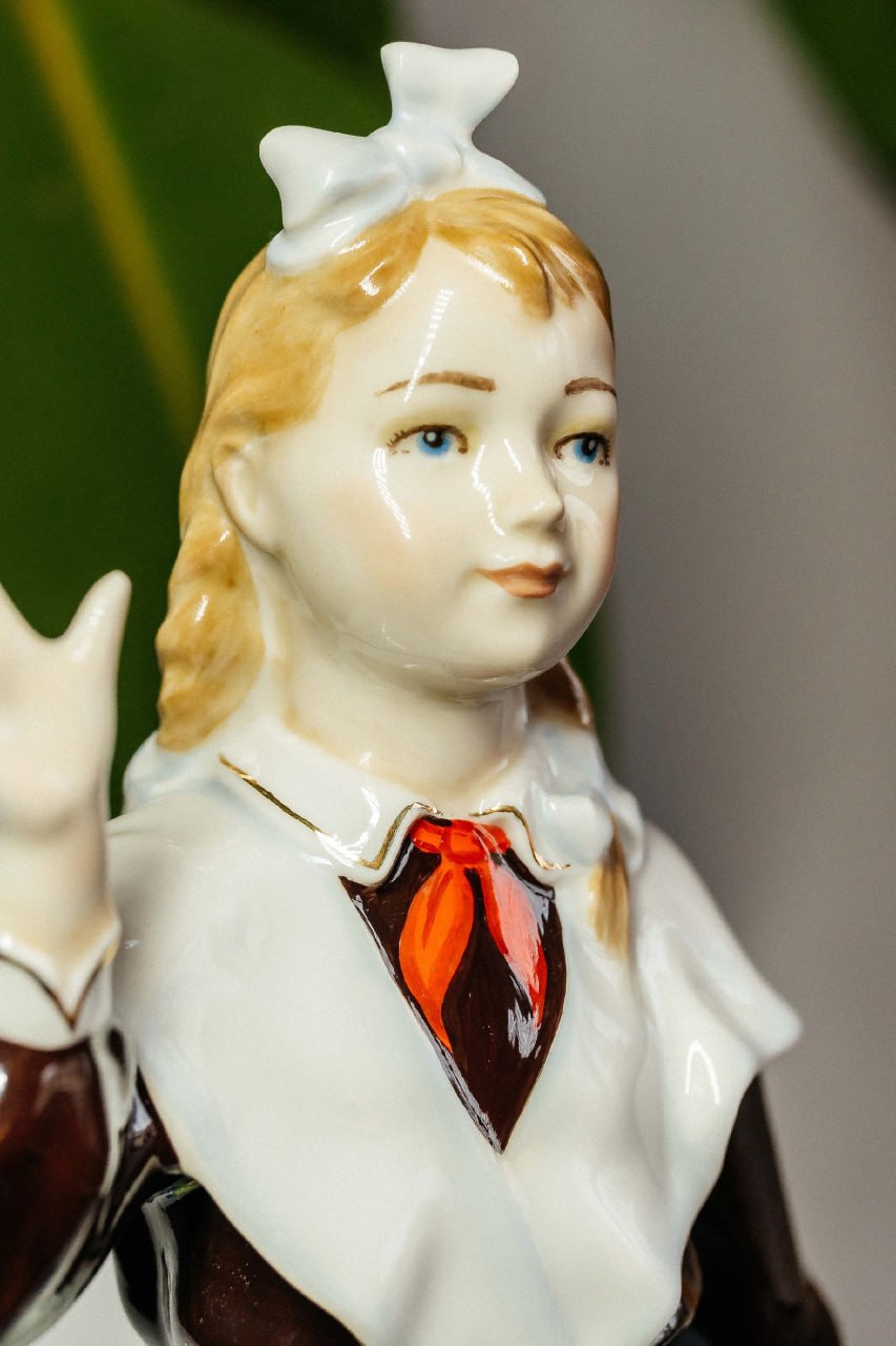 «Пятёрка»: история в фарфоре «Пятёрка»: история в фарфоре