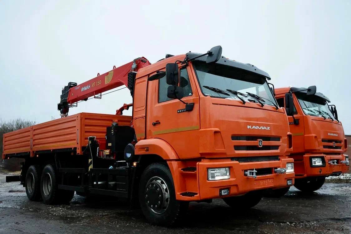 Михаил Собакин: Парк техники чеховского Водоканала пополнился еще двумя единицами техники – илососной машиной и краном-манипулятором Михаил Собакин: Парк техники чеховского Водоканала пополнился еще двумя единицами техники – илососной машиной и краном-манипулятором