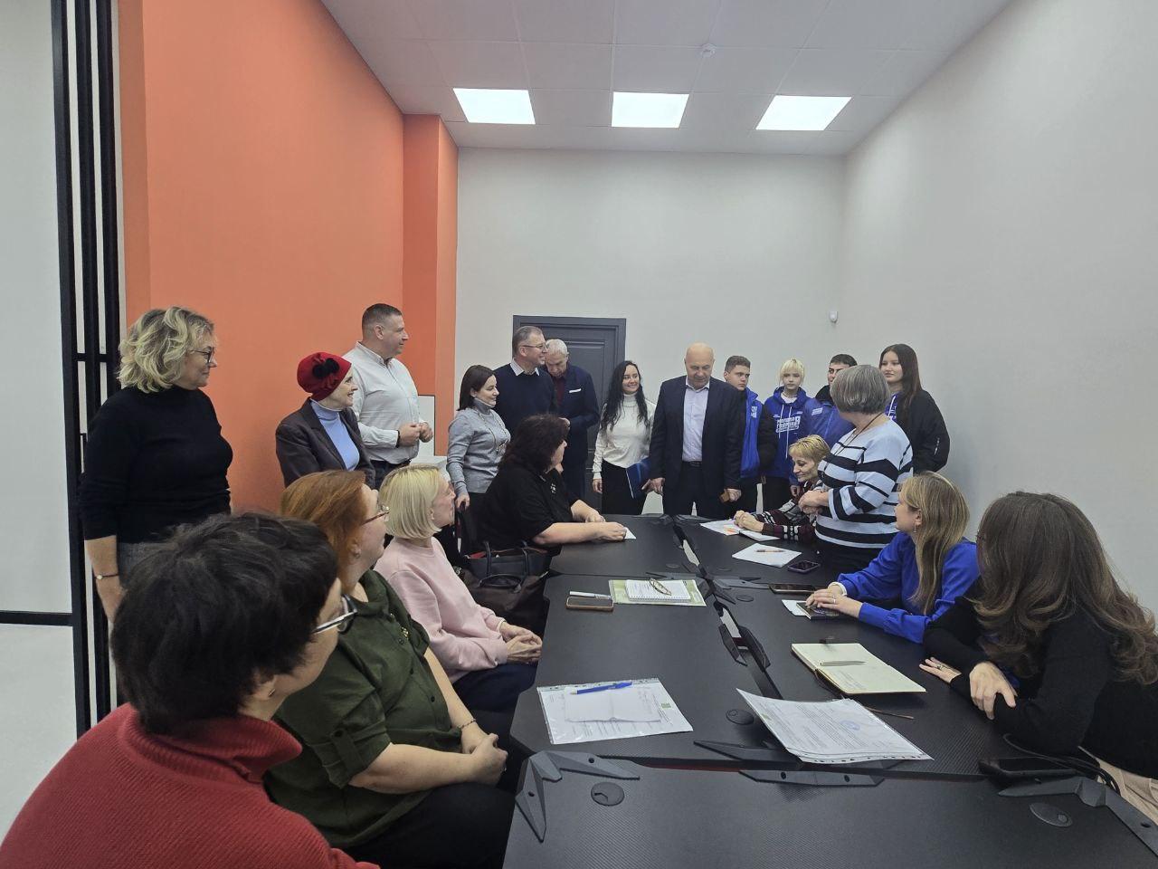 В пушкинском технополисе «ЮнАрмеец» кипит жизнь: юные инженеры осваивают робототехнику, авиамоделирование и другие современные технологии В пушкинском технополисе «ЮнАрмеец» кипит жизнь: юные инженеры осваивают робототехнику, авиамоделирование и другие современные технологии