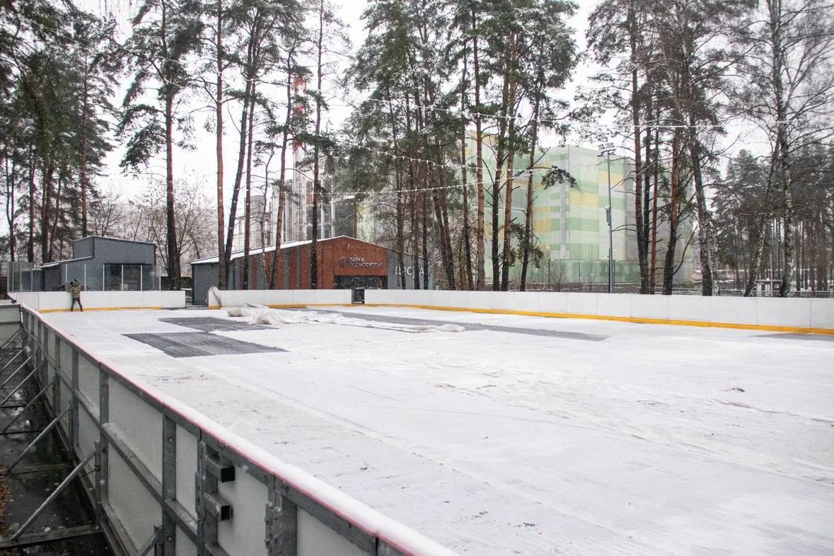 Зима всё ближе: в городских парках Домодедово стартовала подготовка к зимнему сезону! Зима всё ближе: в городских парках Домодедово стартовала подготовка к зимнему сезону!