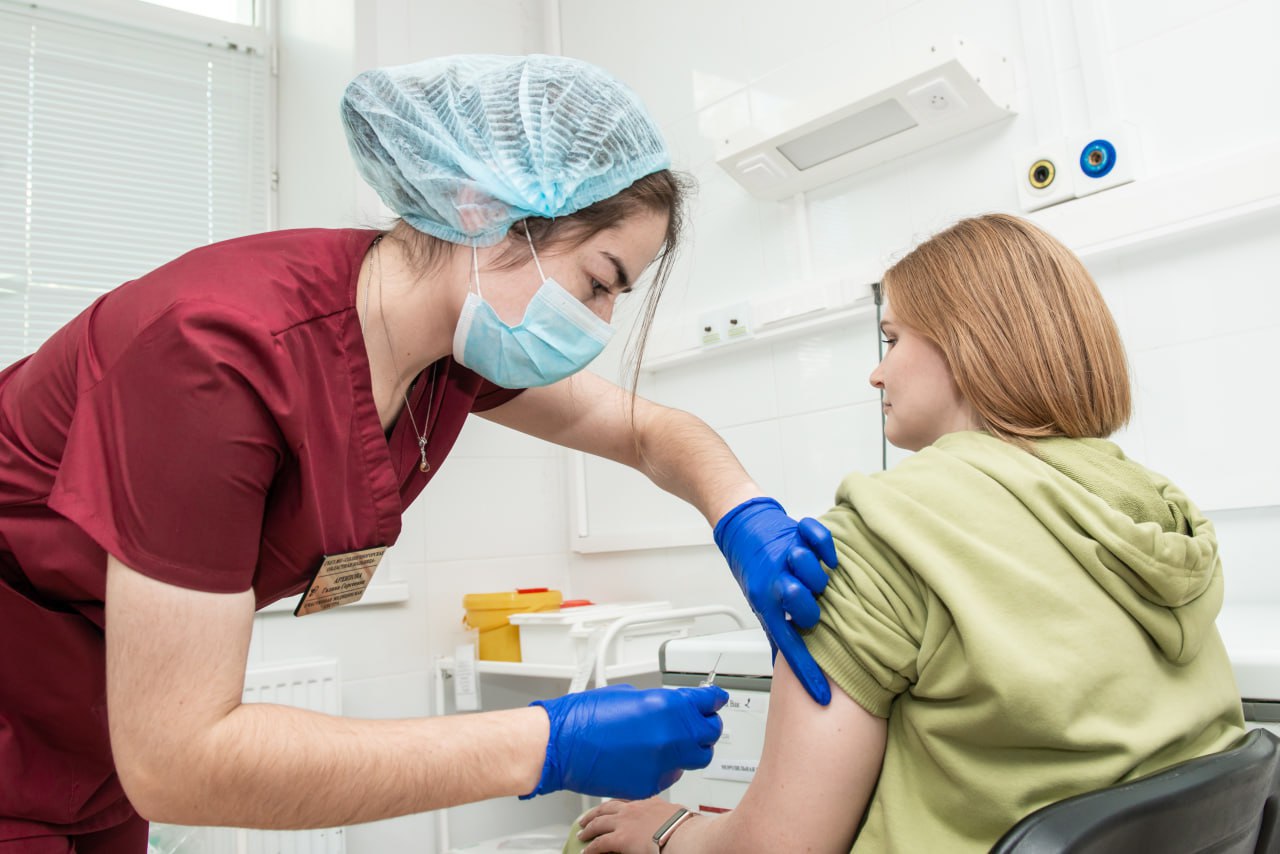 Более 4,1 млн человек сделали прививку от гриппа в Подмосковье