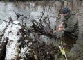 В минувшие выходные муниципальные службы Богородского округа помогли местным жителям расчистить проблемный участок реки Загрёбка от заторов и поваленных деревьев