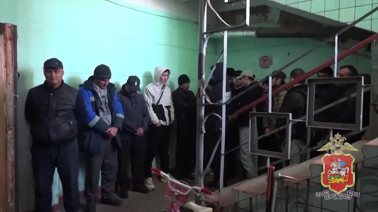 Полицейскими в г.о. Химки задержан мужчина, подозреваемый в организации незаконной миграции