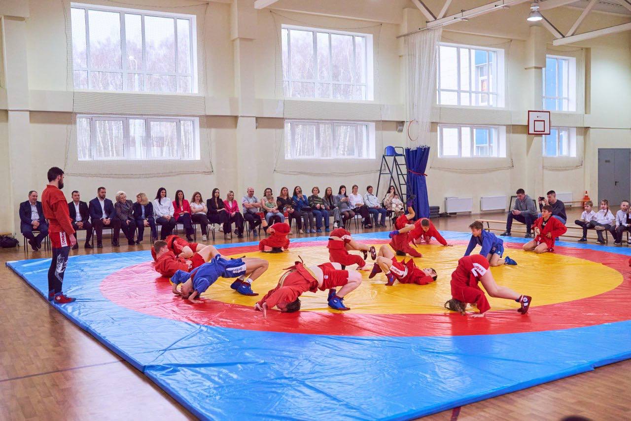 В преддверии Всероссийского Дня самбо прошел открытый урок проекта «Самбо в школу» В преддверии Всероссийского Дня самбо прошел открытый урок проекта «Самбо в школу»