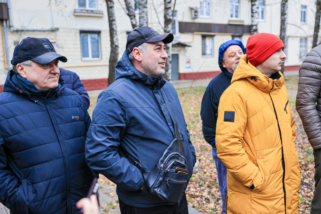 Ход капремонта двух многоквартирных домов проверили в Мытищах Ход капремонта двух многоквартирных домов проверили в Мытищах