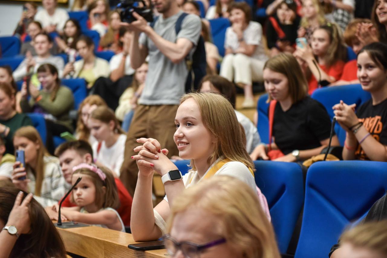 Творчество в каждом мгновении: институту культуры из Химок исполнилось 95 лет! Творчество в каждом мгновении: институту культуры из Химок исполнилось 95 лет!