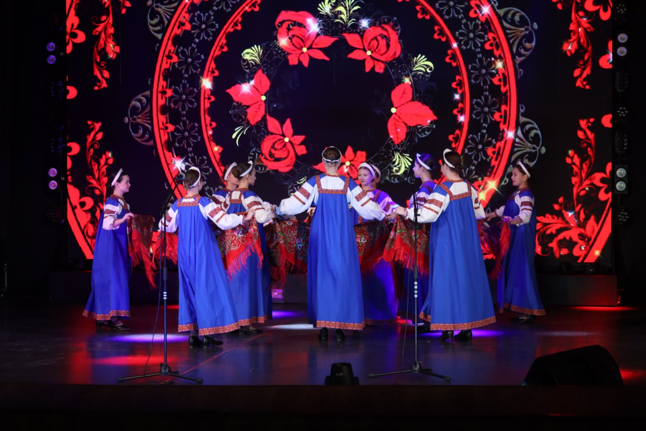 «Грани» – 35!. В воскресенье, 16 ноября, в ДК им. Воровского состоялся творческий вечер, посвященный юбилею газеты «Грань» «Грани» – 35!. В воскресенье, 16 ноября, в ДК им. Воровского состоялся творческий вечер, посвященный юбилею газеты «Грань»