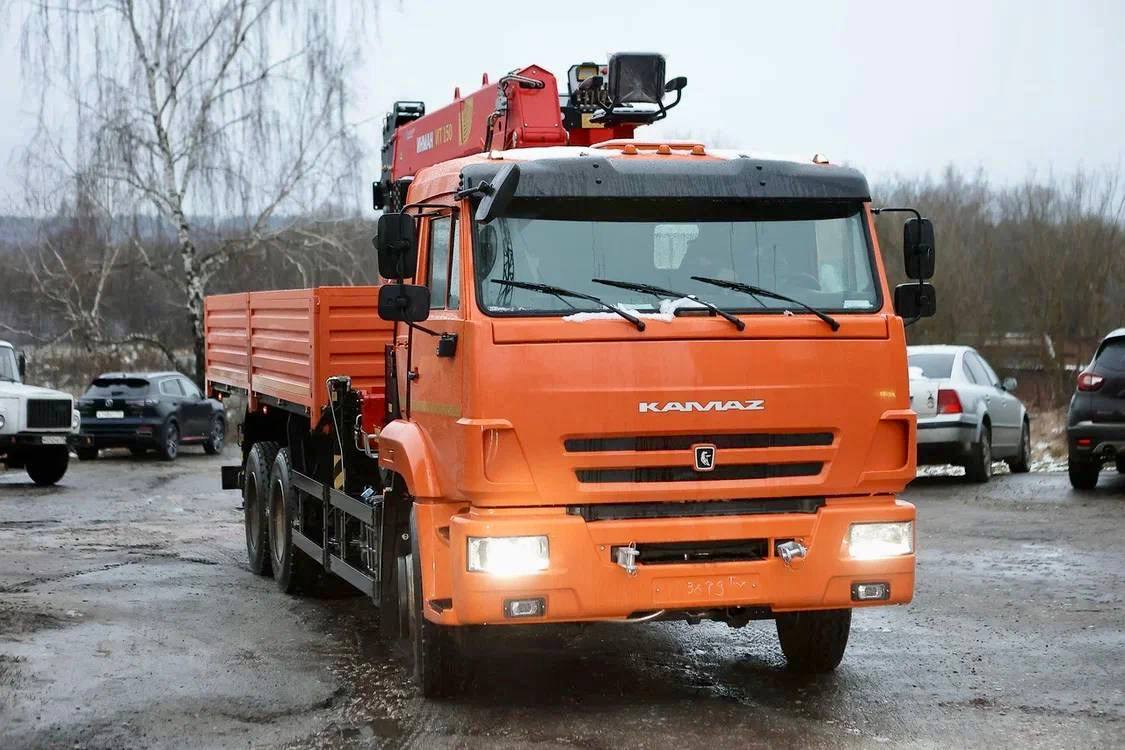 Михаил Собакин: Парк техники чеховского Водоканала пополнился еще двумя единицами техники – илососной машиной и краном-манипулятором Михаил Собакин: Парк техники чеховского Водоканала пополнился еще двумя единицами техники – илососной машиной и краном-манипулятором