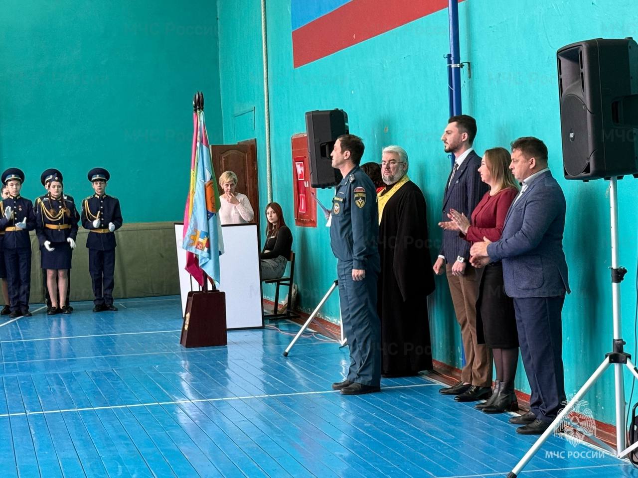 Сотрудники МЧС России приняли участие в открытии военно-спортивного слёта «Кадетские старты» Сотрудники МЧС России приняли участие в открытии военно-спортивного слёта «Кадетские старты»