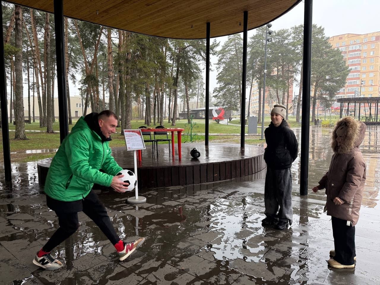 Парки Коломны и Озёр приглашают весело, активно и с пользой провести время на свежем воздухе Парки Коломны и Озёр приглашают весело, активно и с пользой провести время на свежем воздухе