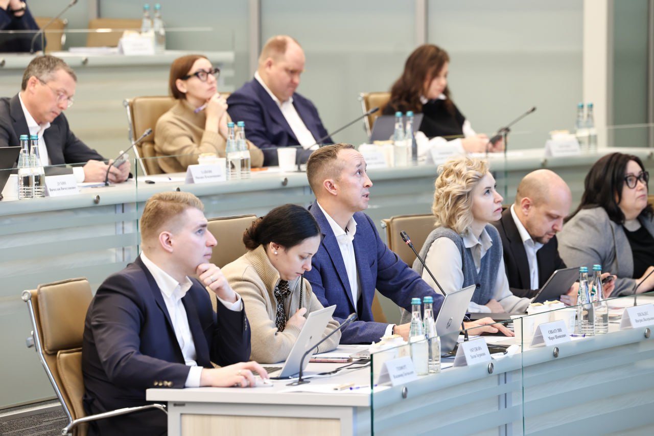 Для обеспечения безопасности дорожного движения в Подмосковье увеличат количество камер на дорогах, обустроят по стандарту пешеходные переходы и опасные повороты Для обеспечения безопасности дорожного движения в Подмосковье увеличат количество камер на дорогах, обустроят по стандарту пешеходные переходы и опасные повороты