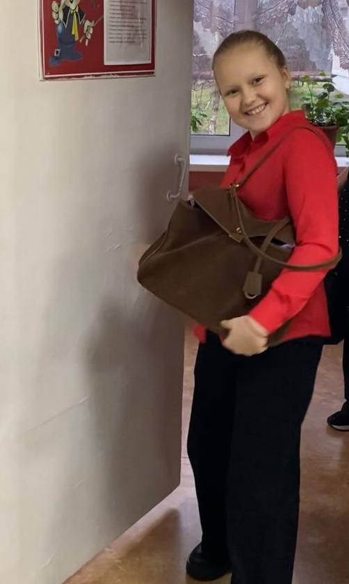 Прямо перед заслуженными каникулами в нашей гимназии (п. Васькино) царила особая атмосфера! Учебный день прошел без привычных тяжелых рюкзаков — был долгожданный «День без портфеля»! Ребята и учителя зарядились... Прямо перед заслуженными каникулами в нашей гимназии (п. Васькино) царила особая атмосфера! Учебный день прошел без привычных тяжелых рюкзаков — был долгожданный «День без портфеля»! Ребята и учителя зарядились...