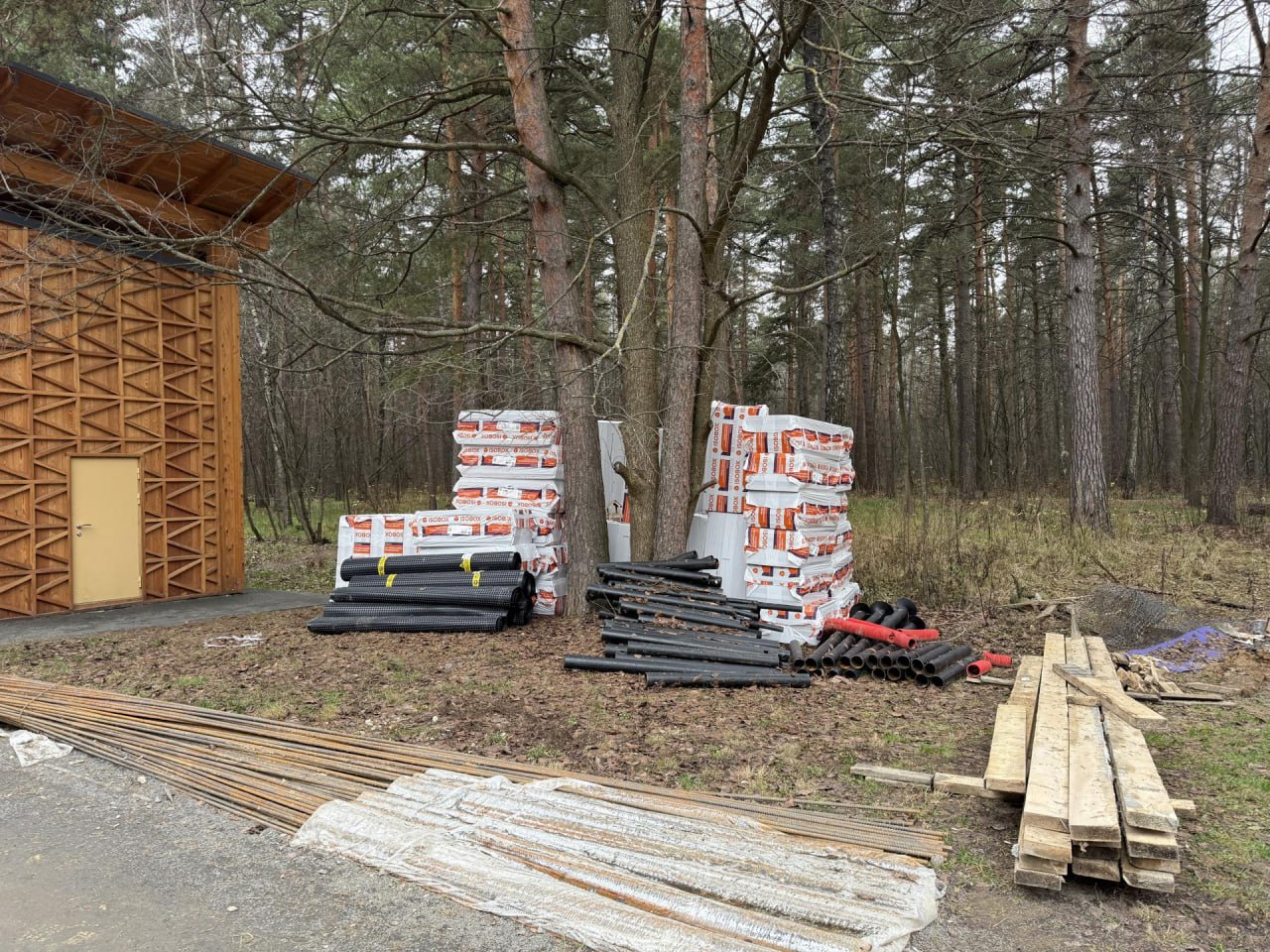 В Люберцах на встрече с жителями обсудили планы благоустройства парка «Лесная опушка» В Люберцах на встрече с жителями обсудили планы благоустройства парка «Лесная опушка»