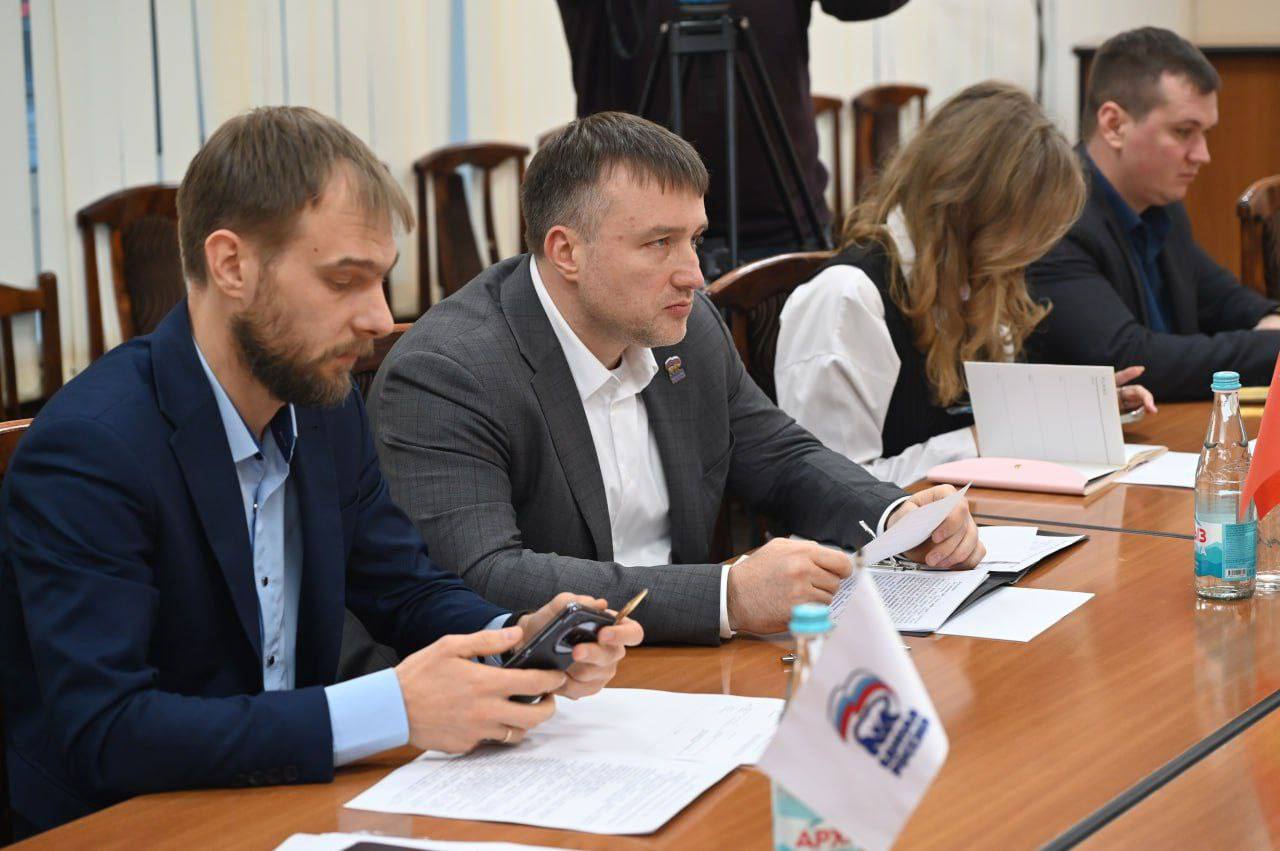 Глава городского округа Серпухов Алексей Шимко провел личный прием граждан, как секретарь местного отделения партии «Единая Россия»