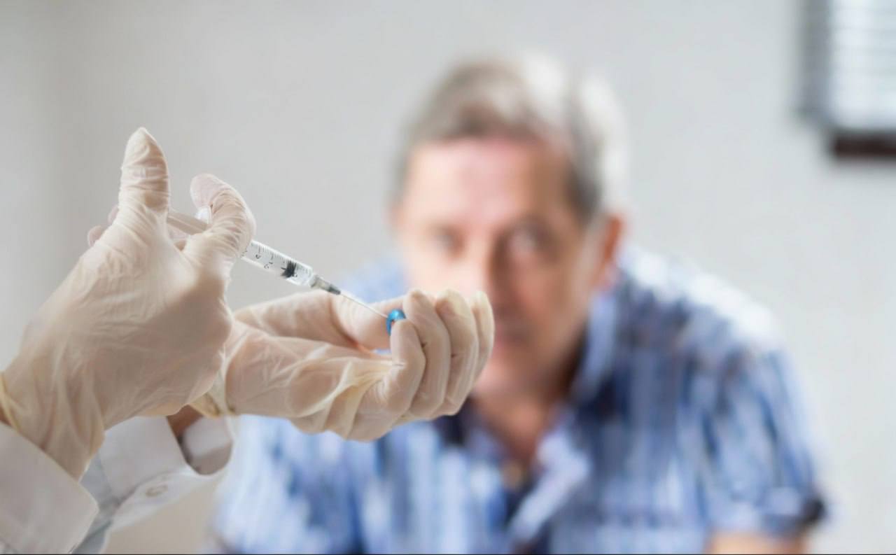 Почти 135 тысяч взрослых подольчан уже привились от гриппа