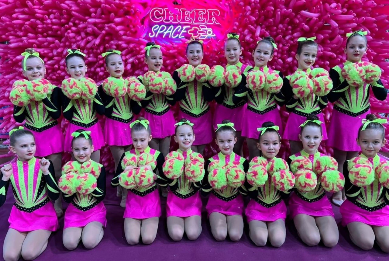 Чирлидерши из Мытищ стали чемпионами областных соревнований Чирлидерши из Мытищ стали чемпионами областных соревнований