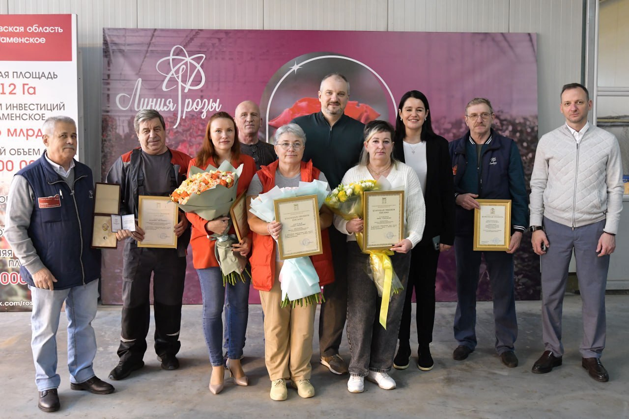 От маленькой теплицы до лидера России: как в Дмитровском округе выращивают миллионы роз