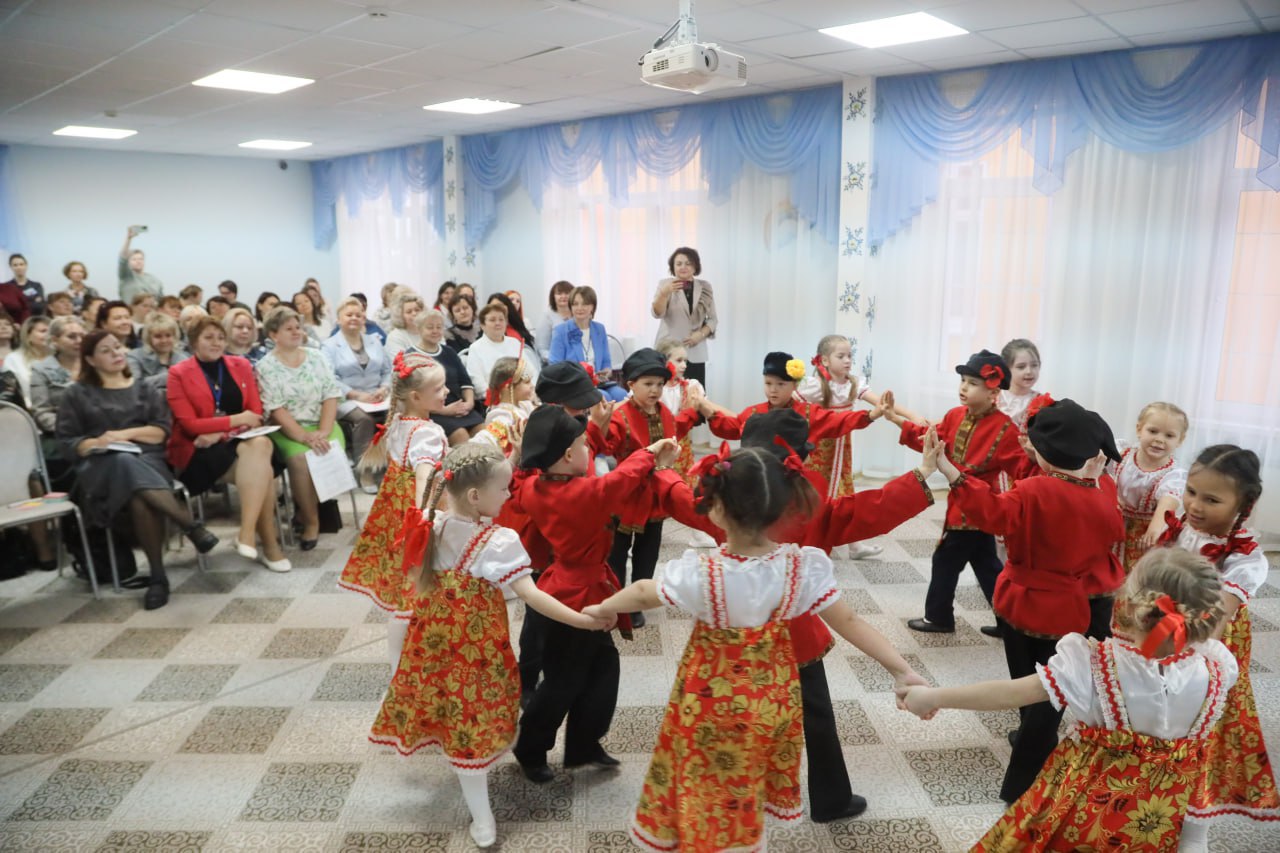 В Сергиевом Посаде прошел шестой Марафон педагогических достижений для воспитателей и специалистов дошкольного образования В Сергиевом Посаде прошел шестой Марафон педагогических достижений для воспитателей и специалистов дошкольного образования