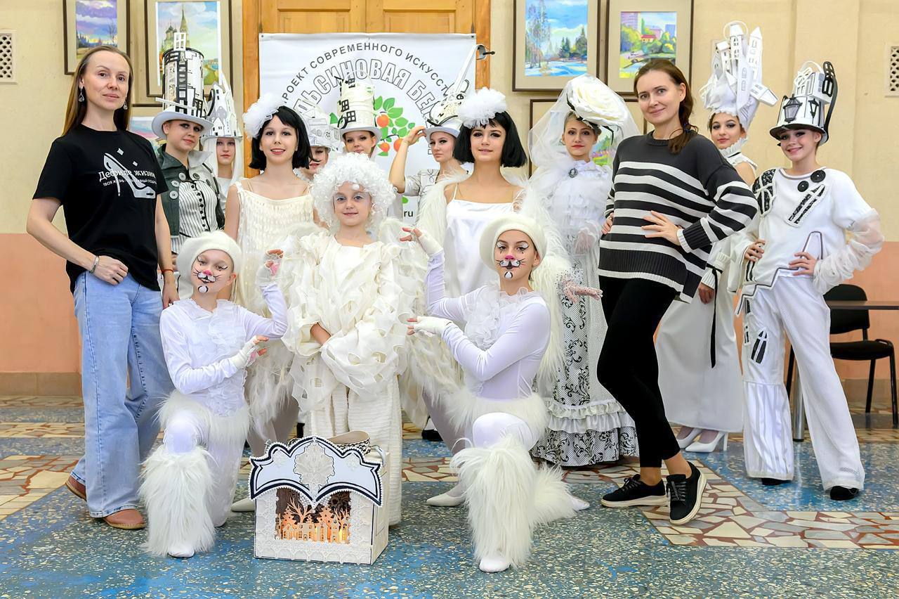 Более 100 талантов на сцене собрал фестиваль «Апельсиновая берёза» Более 100 талантов на сцене собрал фестиваль «Апельсиновая берёза»