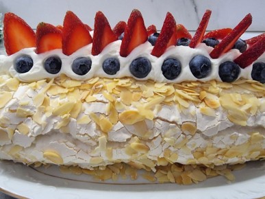 Как исправить слишком сладкий торт: трюк с ингредиентом из вашего холодильника