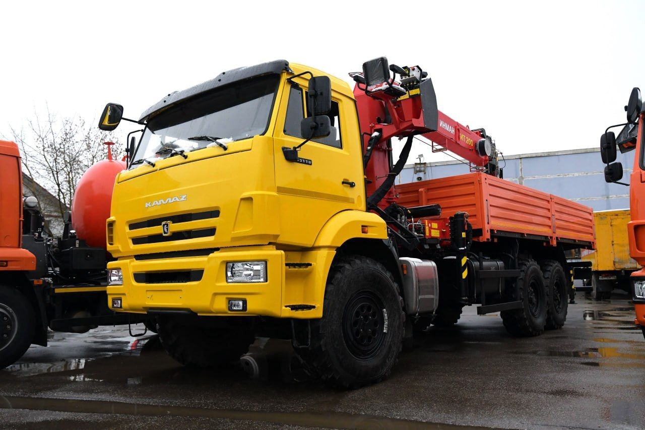 Дмитровский водоканал получил новую спецтехнику Дмитровский водоканал получил новую спецтехнику