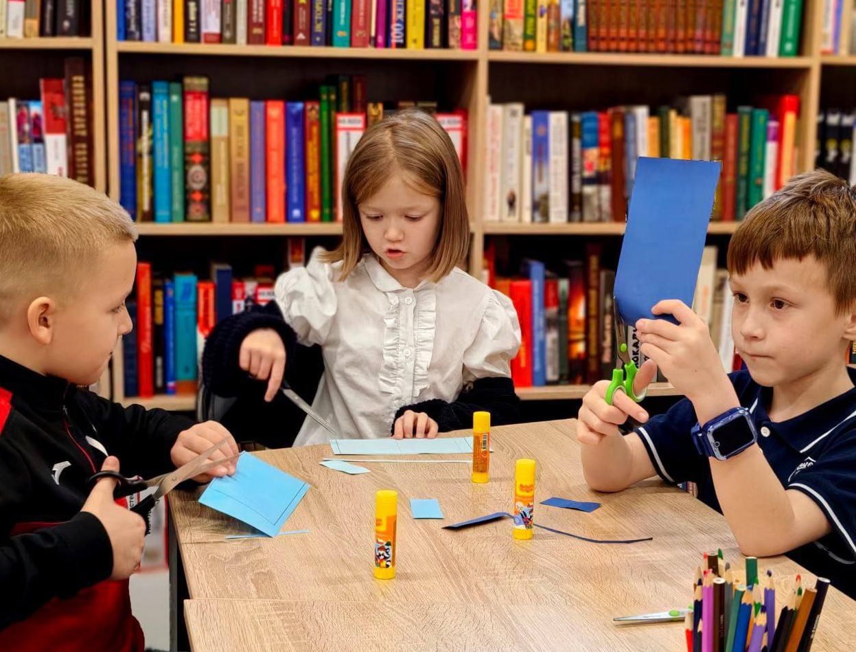 Более 1,3 тыс. мероприятий на время школьных каникул подготовили библиотеки Подмосковья Более 1,3 тыс. мероприятий на время школьных каникул подготовили библиотеки Подмосковья