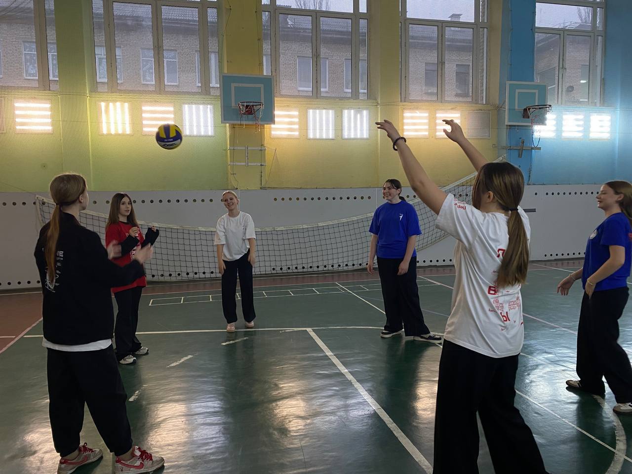 На базе школы №18 проходят «Каникулярные клубы Движения Первых» На базе школы №18 проходят «Каникулярные клубы Движения Первых»