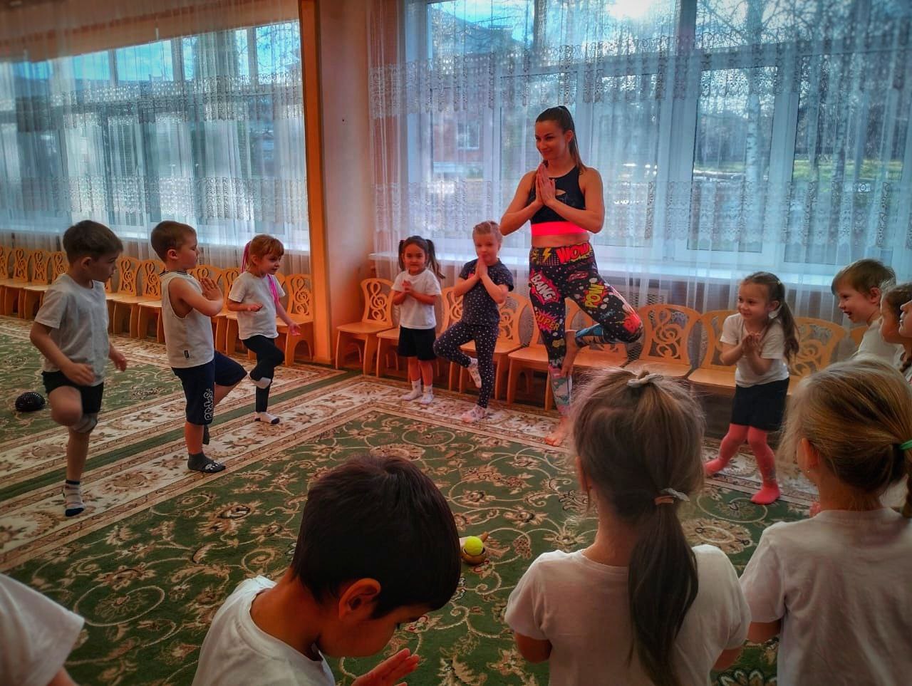 В рамках реализации проекта "Предшкола: стандарт детского сада" в дошкольном отделении гимназии №2 м.о. Чехов (здание 3, п. Васькино) на тематической неделе "Каникулярная неделя: находки вашего ДО (взаимодействие с... В рамках реализации проекта "Предшкола: стандарт детского сада" в дошкольном отделении гимназии №2 м.о. Чехов (здание 3, п. Васькино) на тематической неделе "Каникулярная неделя: находки вашего ДО (взаимодействие с...