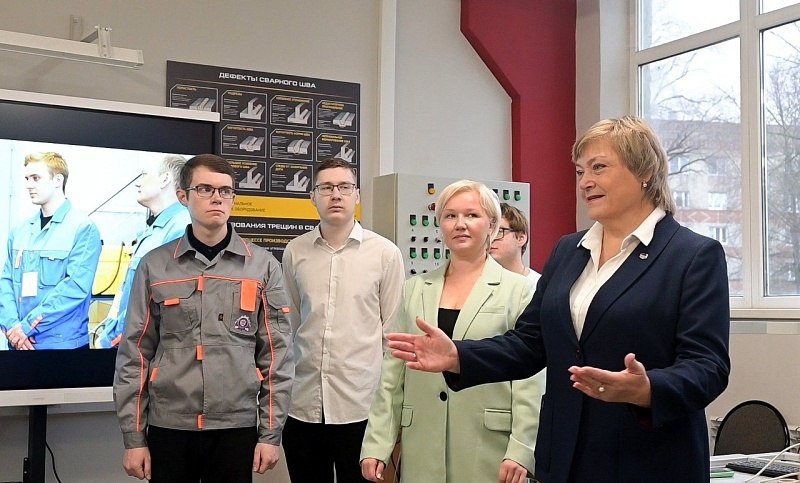 В Воскресенском колледже состоялось торжественное открытие новой сварочной мастерской В Воскресенском колледже состоялось торжественное открытие новой сварочной мастерской