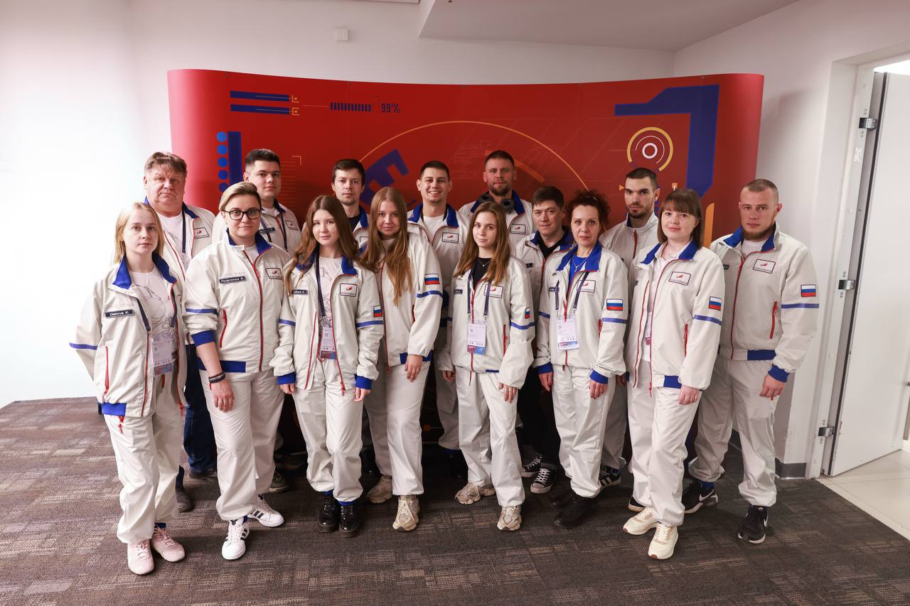 Инженеры НПО Лавочкина взяли золото на международном чемпионате Инженеры НПО Лавочкина взяли золото на международном чемпионате