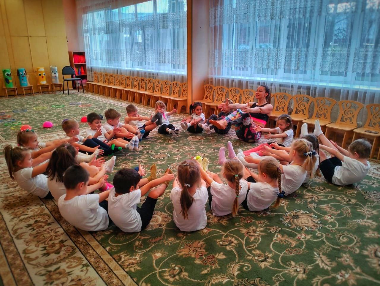 В рамках реализации проекта "Предшкола: стандарт детского сада" в дошкольном отделении гимназии №2 м.о. Чехов (здание 3, п. Васькино) на тематической неделе "Каникулярная неделя: находки вашего ДО (взаимодействие с... В рамках реализации проекта "Предшкола: стандарт детского сада" в дошкольном отделении гимназии №2 м.о. Чехов (здание 3, п. Васькино) на тематической неделе "Каникулярная неделя: находки вашего ДО (взаимодействие с...