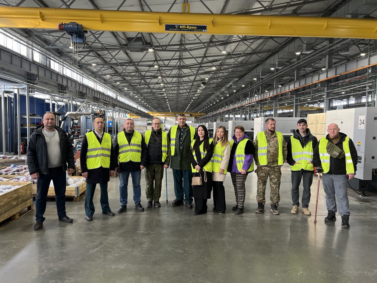 Коломенских ветеранов специальной военной операции продолжают знакомить с востребованными промышленными специальностями Коломенских ветеранов специальной военной операции продолжают знакомить с востребованными промышленными специальностями