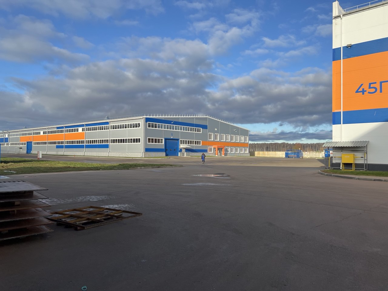 Коломенских ветеранов специальной военной операции продолжают знакомить с востребованными промышленными специальностями