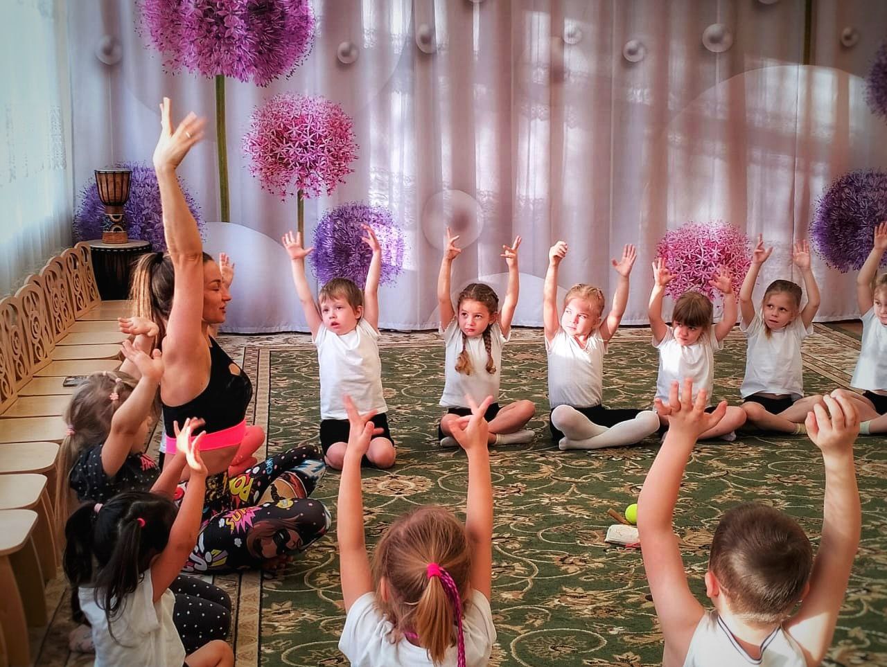 В рамках реализации проекта "Предшкола: стандарт детского сада" в дошкольном отделении гимназии №2 м.о. Чехов (здание 3, п. Васькино) на тематической неделе "Каникулярная неделя: находки вашего ДО (взаимодействие с... В рамках реализации проекта "Предшкола: стандарт детского сада" в дошкольном отделении гимназии №2 м.о. Чехов (здание 3, п. Васькино) на тематической неделе "Каникулярная неделя: находки вашего ДО (взаимодействие с...