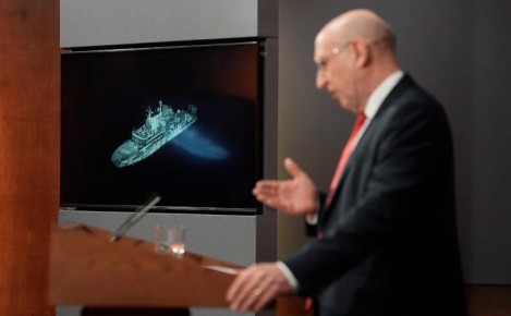 России не интересны британские подводные коммуникации, заявления главы Минобороны Великобритании Джона Хили об угрозе, исходящей от российского судна «Янтарь», «вызывают только улыбку», заявили в пресс-службе посольства...