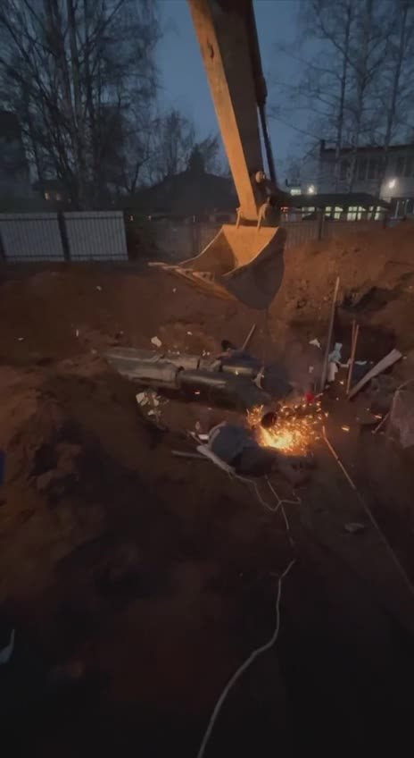 Прямо сейчас подрядчик активно подключает 75 домов в Яхроме к новой магистральной теплосети