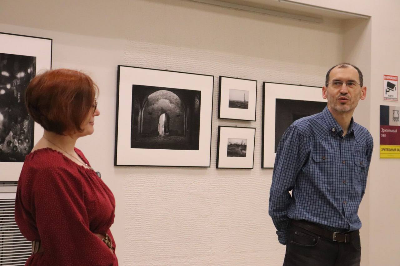 На выставочных площадках Пущинского Центра культурного развития «Вертикаль» вчера открылись две фотовыставки На выставочных площадках Пущинского Центра культурного развития «Вертикаль» вчера открылись две фотовыставки