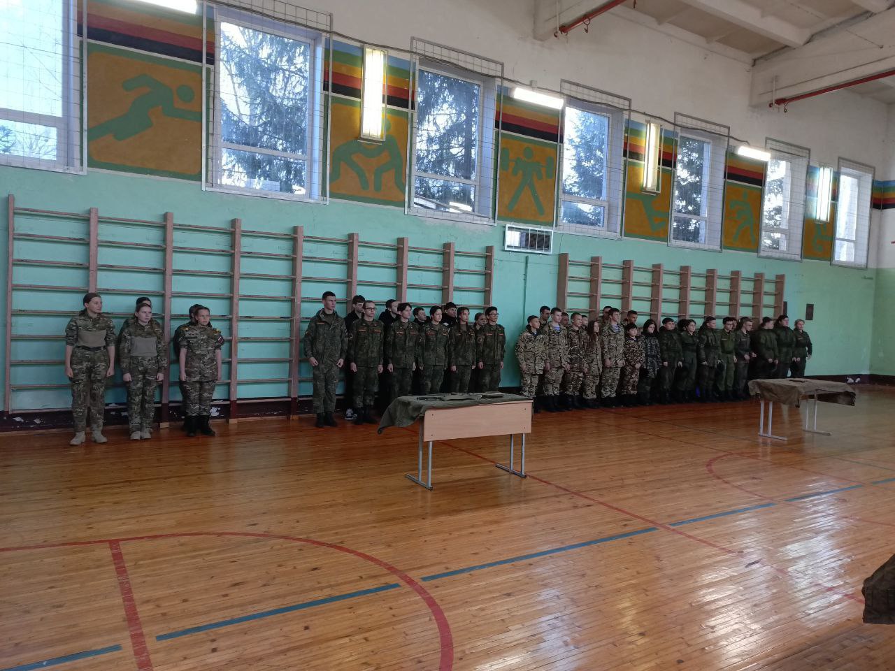 Новая победа!. Сегодня юнармейцы отряда "Орлёнок", посетили день открытых дверей в Филиале Московского пограничного института пгт.Оболенск Сотрудники института показали нам: как проживают курсанты, чему они обучаться и как в... Новая победа!. Сегодня юнармейцы отряда "Орлёнок", посетили день открытых дверей в Филиале Московского пограничного института пгт.Оболенск Сотрудники института показали нам: как проживают курсанты, чему они обучаться и как в...