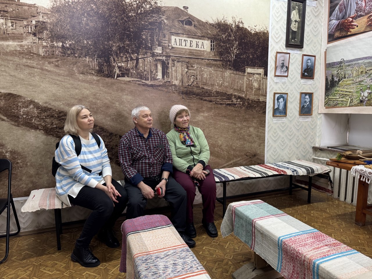 В обязательную программу туриста, отпускника и гостя нашего города и района входит посещение местных достопримечательностей В обязательную программу туриста, отпускника и гостя нашего города и района входит посещение местных достопримечательностей