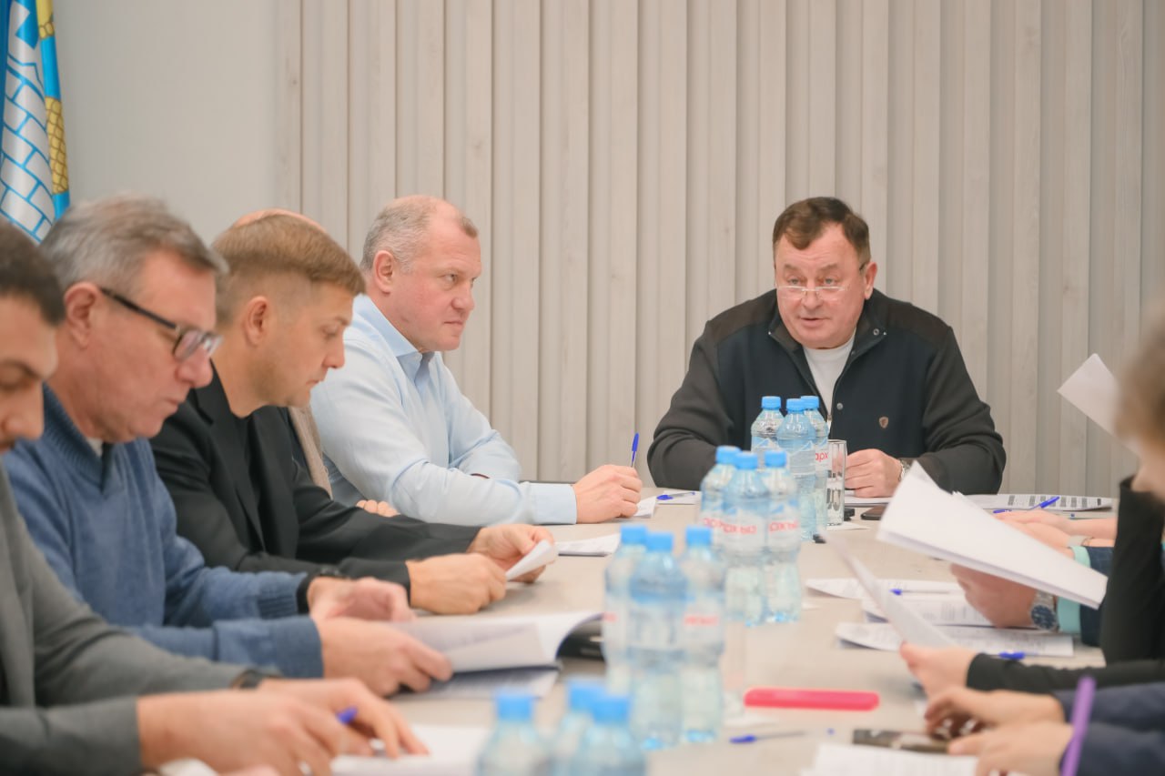 Основным вопросом профильного комитета по бюджету окружного Совета депутатов стало рассмотрение проекта решения о бюджете округа на 2026 год и плановый период 2027 и 2028 годов Основным вопросом профильного комитета по бюджету окружного Совета депутатов стало рассмотрение проекта решения о бюджете округа на 2026 год и плановый период 2027 и 2028 годов